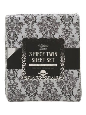 MADAME BONES Victorian Style Halloween Lace Print Sheet Set